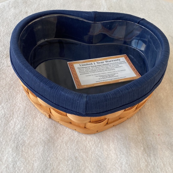 Taskets Renaissance Basket Large Heart Shape NWT - Picture 11 of 11
